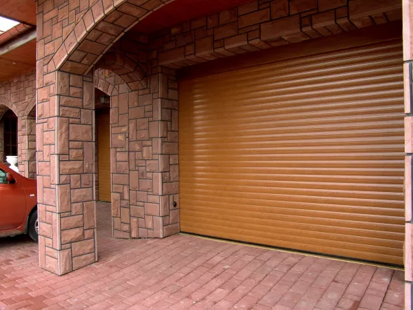 brama roletowa Wiśniowski