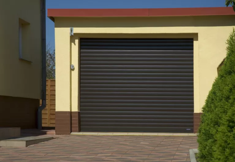 brama roletowa Wiśniowski