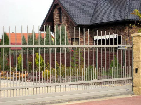 Bogata gama wzorów ogrodzeń