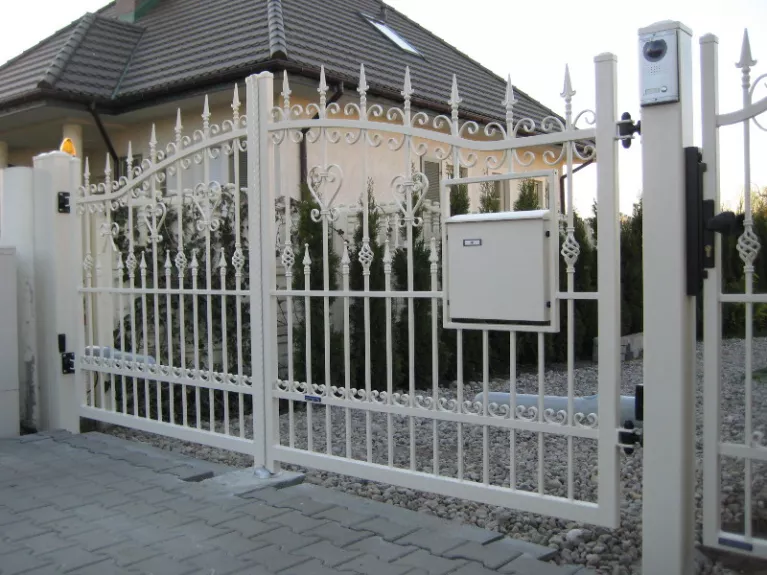 Kolekcja ogrodzeń LUX