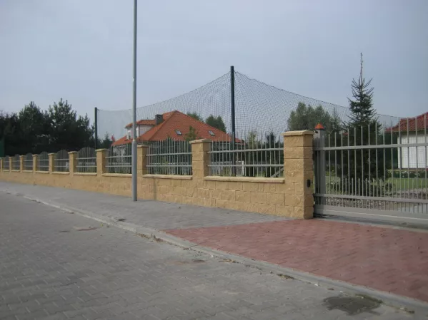 Segmenty i słupy ogrodzeniowe