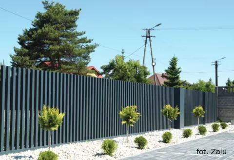Jesteśmy dystrybutorem ogrodzeń aluminiowych firmy Zalu